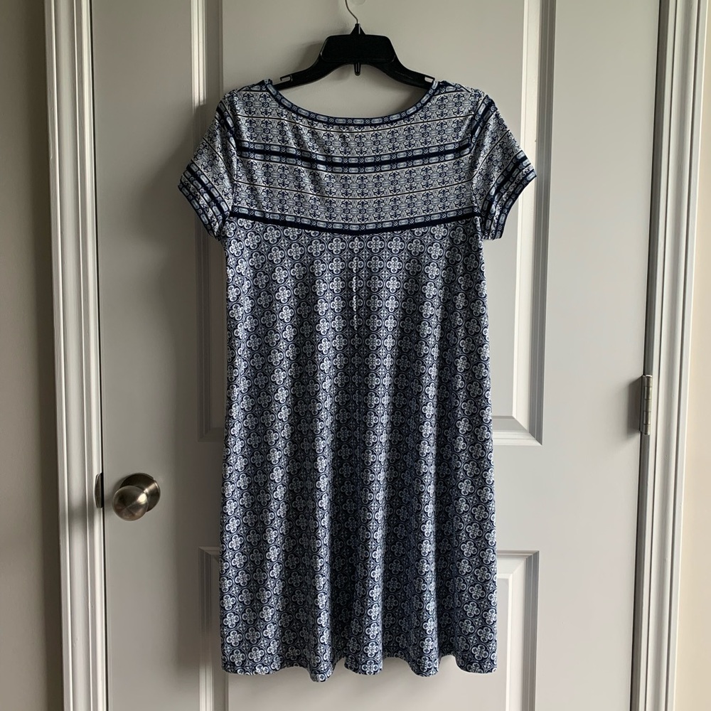 Max Studio Dress - Picture 3 of 3
